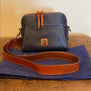 Dooney & Bourke Handbag